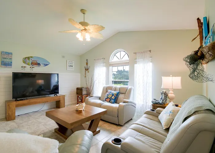 Pool & Hot Tub Access! Family Condo, 5 Mi To *