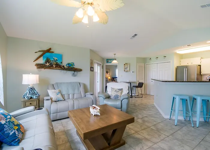 Pool & Hot Tub Access! Family Condo, 5 Mi To Gulf Shores